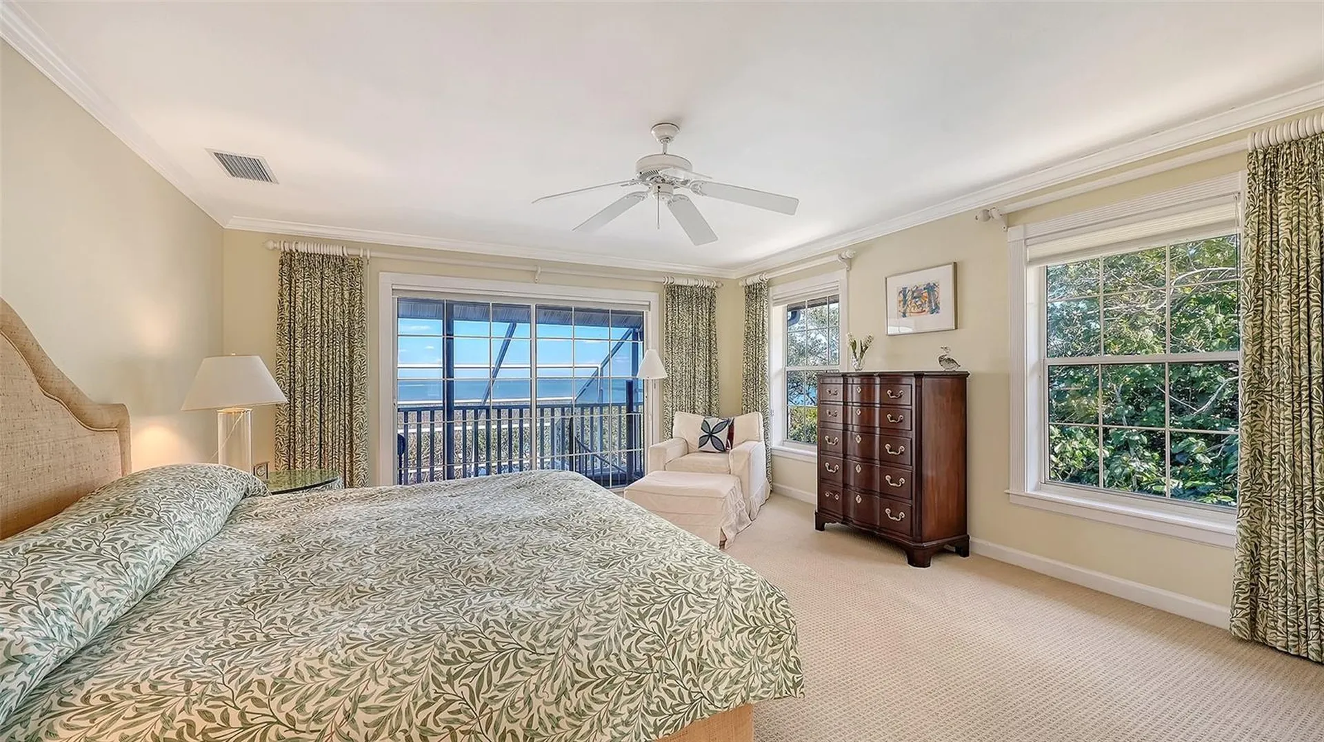5422 Sandhamn Place Longboat Key FL 34228