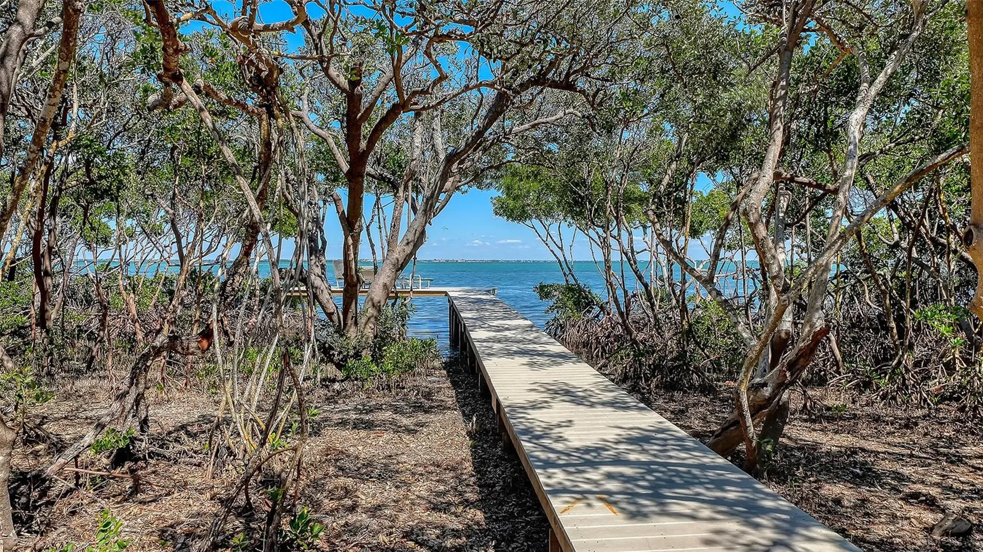 5422 Sandhamn Place Longboat Key FL 34228
