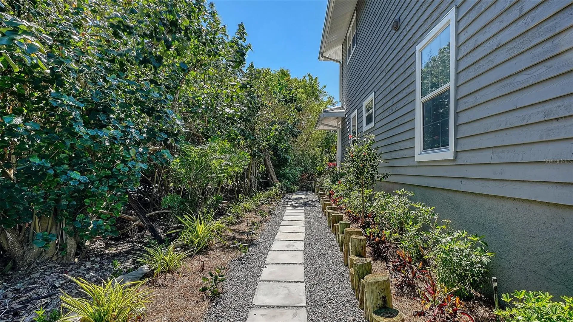 5422 Sandhamn Place Longboat Key FL 34228