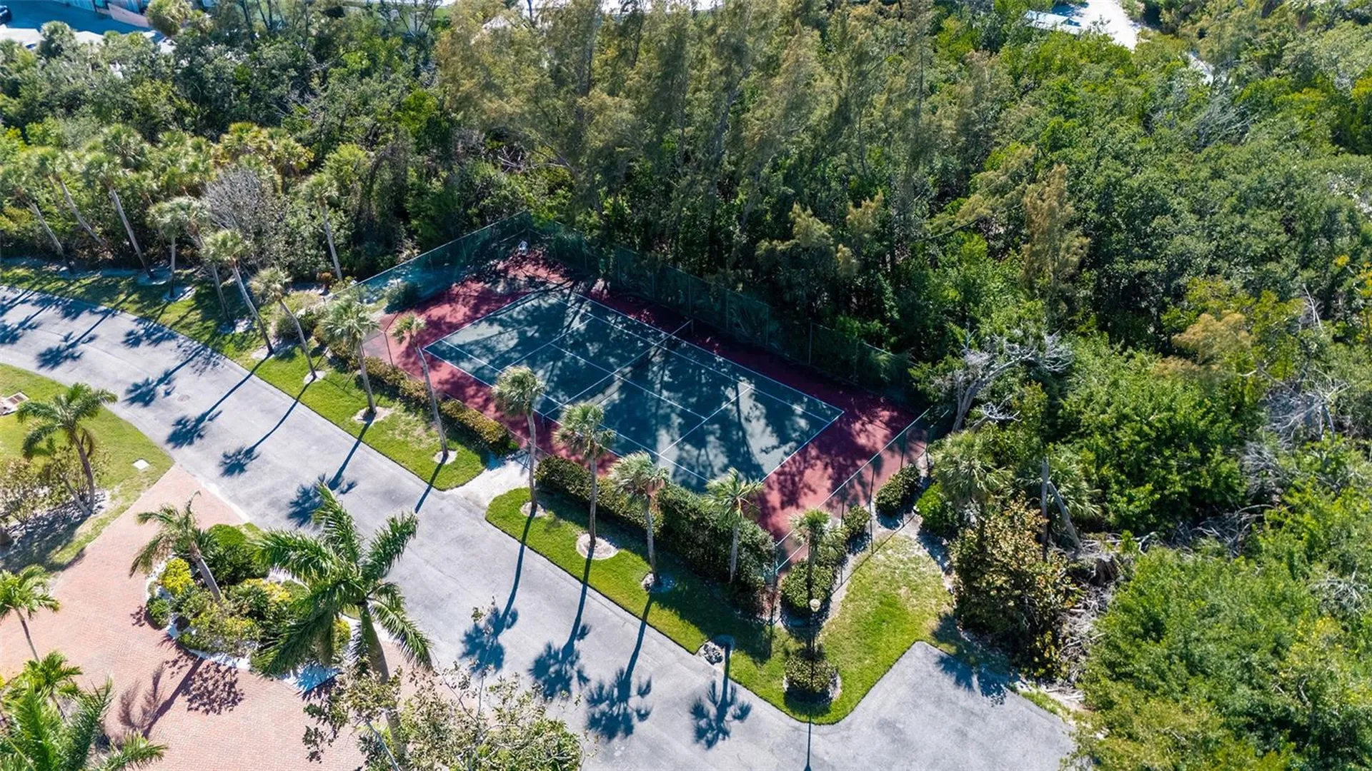 5422 Sandhamn Place Longboat Key FL 34228