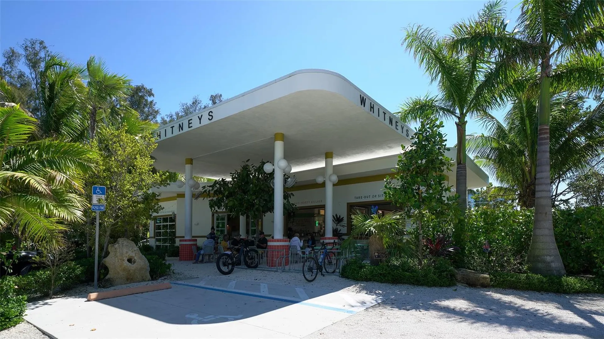 5422 Sandhamn Place Longboat Key FL 34228