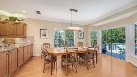5422 Sandhamn Place Longboat Key FL 34228