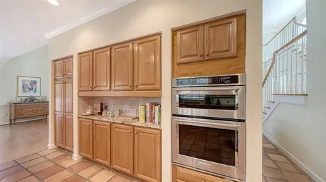 5422 Sandhamn Place Longboat Key FL 34228
