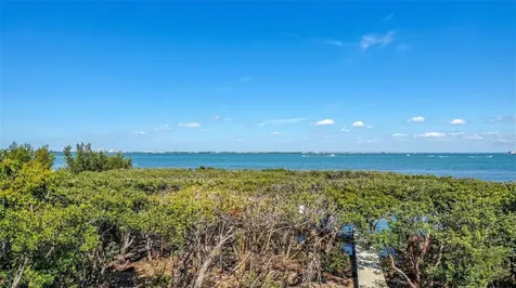 5422 Sandhamn Place Longboat Key FL 34228