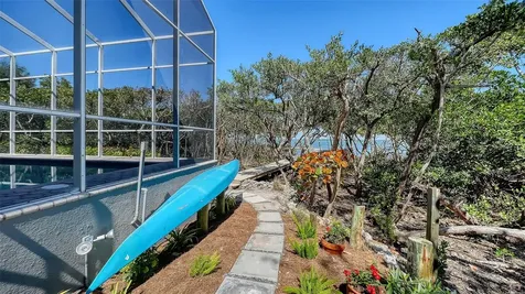 5422 Sandhamn Place Longboat Key FL 34228