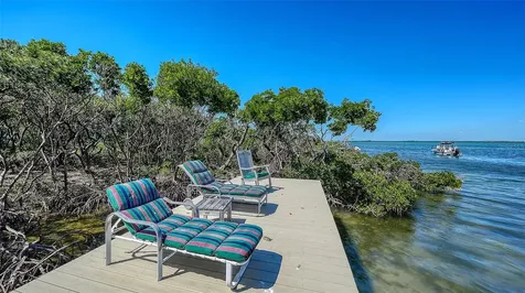 5422 Sandhamn Place Longboat Key FL 34228