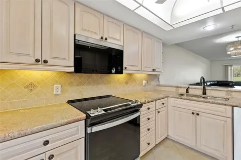 6611 Stone River Road Bradenton FL 34203