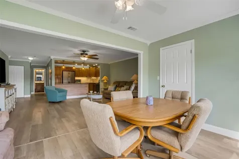 203 Aspen Circle Seminole FL 33777