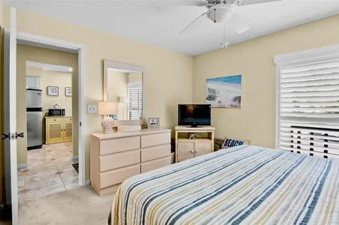 4582 Longwater Sarasota FL 34235