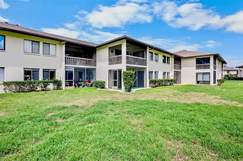 4582 Longwater Sarasota FL 34235