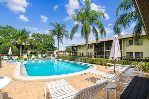 4582 Longwater Sarasota FL 34235