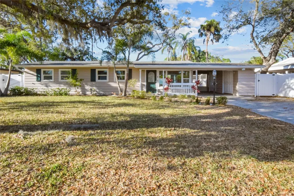 3141 Irving Street Sarasota FL 34237