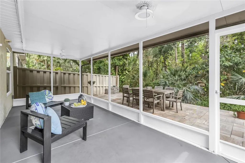 355 Red Cedar Court NE St Petersburg FL 33703