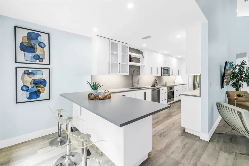 355 Red Cedar Court NE St Petersburg FL 33703