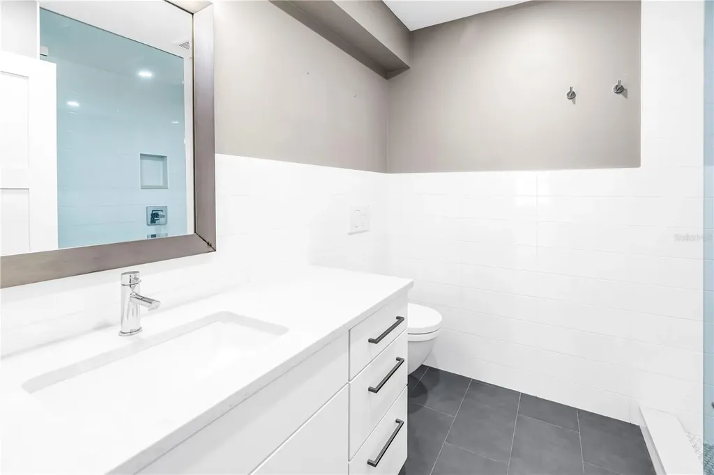 355 Red Cedar Court NE St Petersburg FL 33703