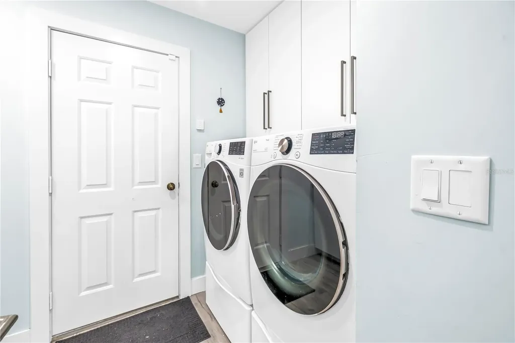 355 Red Cedar Court NE St Petersburg FL 33703