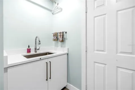 355 Red Cedar Court NE St Petersburg FL 33703