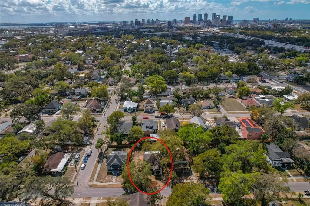 919 E 26th Avenue Tampa FL 33605