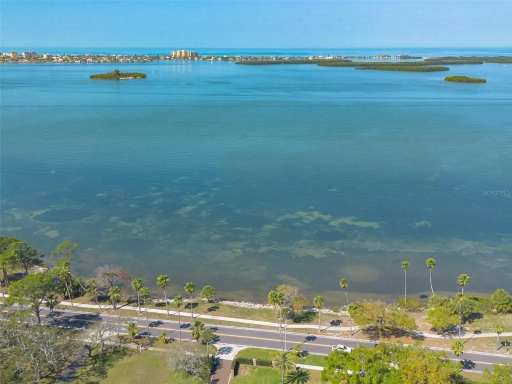 200 Broadway Dunedin FL 34698