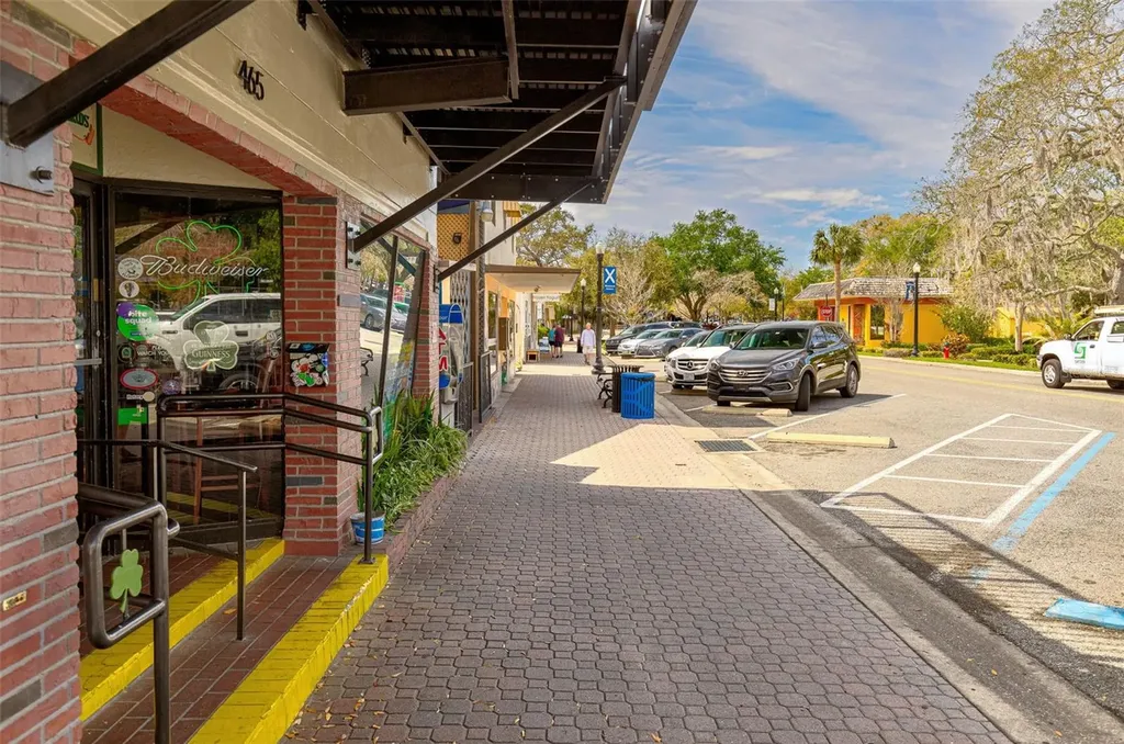 200 Broadway Dunedin FL 34698