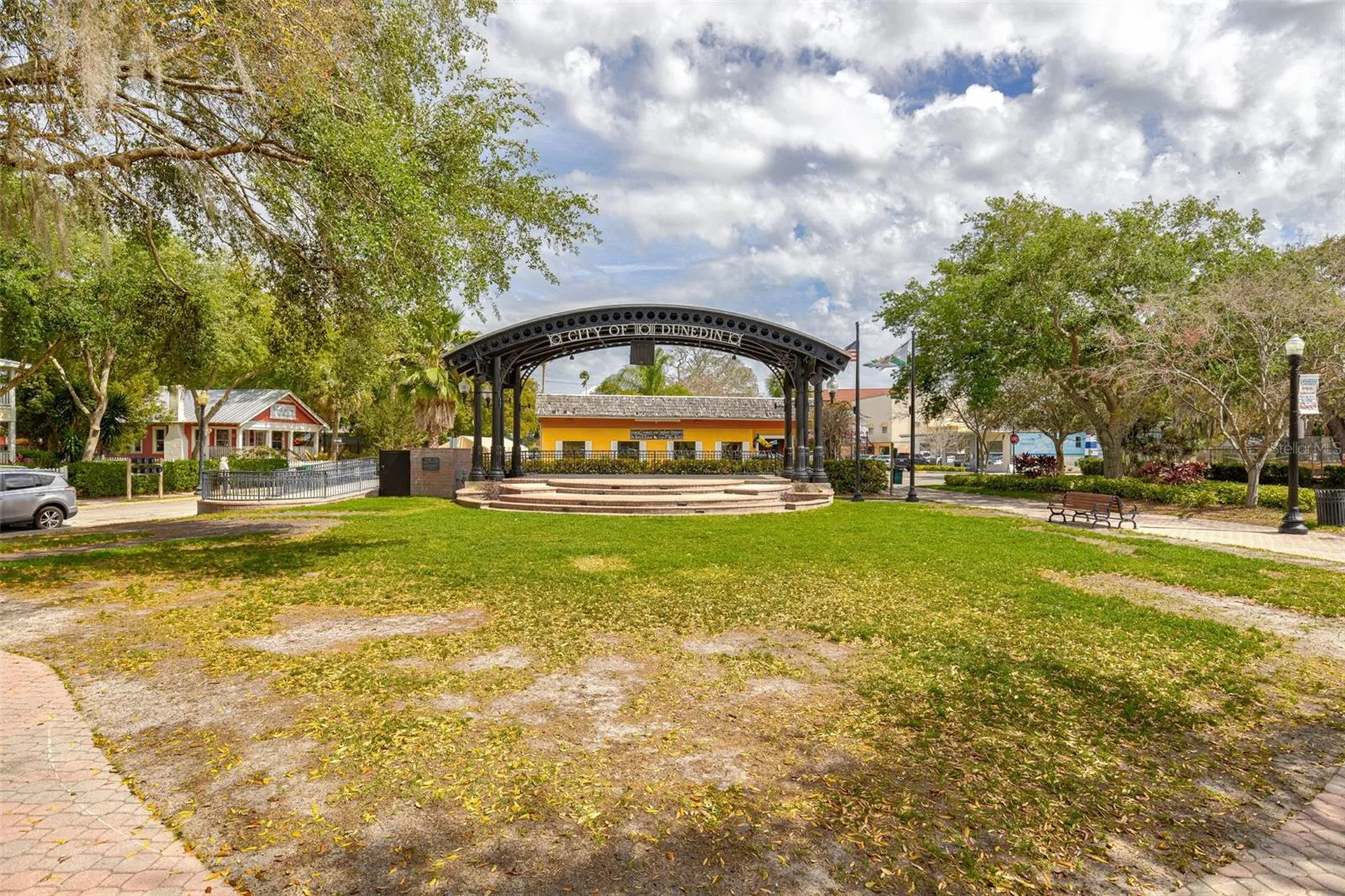 200 Broadway Dunedin FL 34698