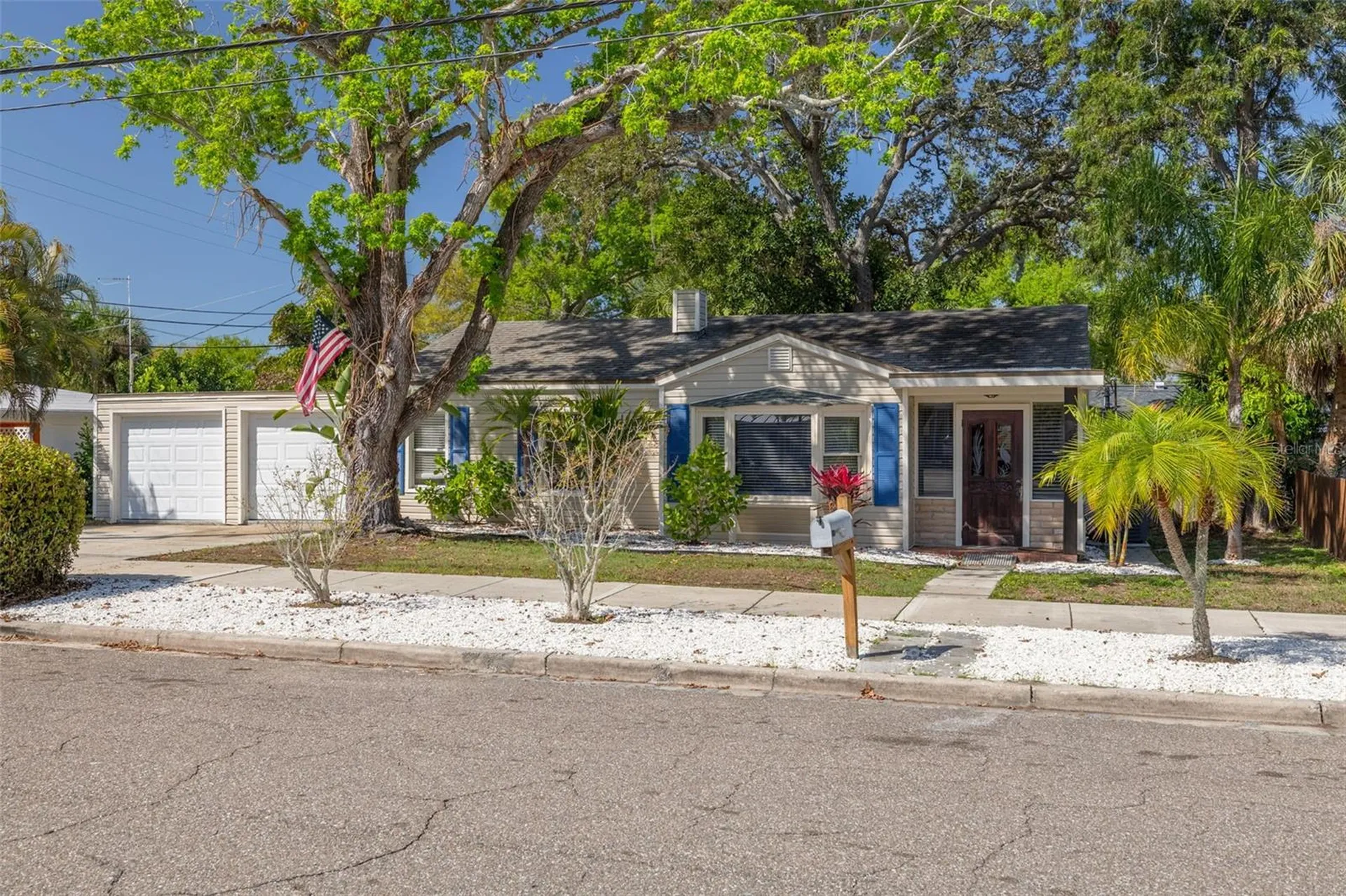 200 Broadway Dunedin FL 34698