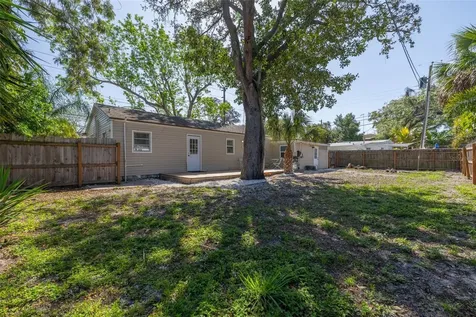 200 Broadway Dunedin FL 34698