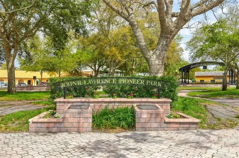 200 Broadway Dunedin FL 34698