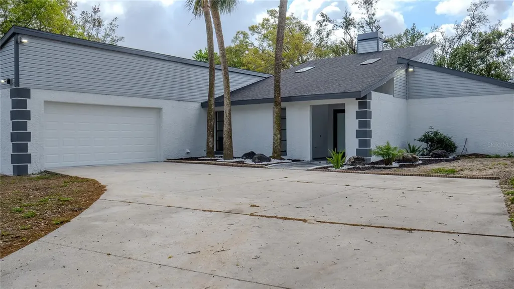 7984 Floral Drive Weeki Wachee FL 34607