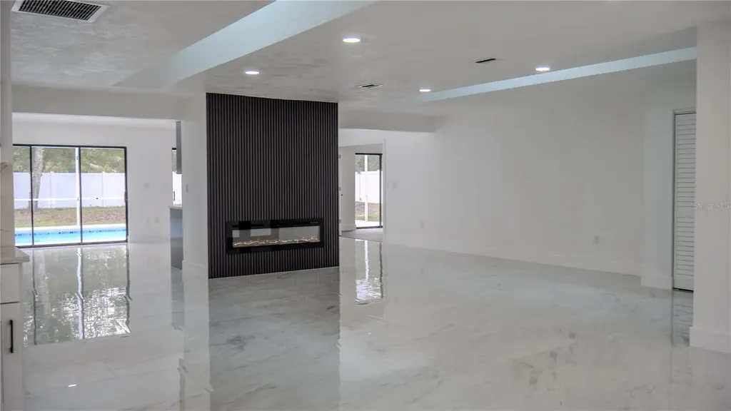 7984 Floral Drive Weeki Wachee FL 34607