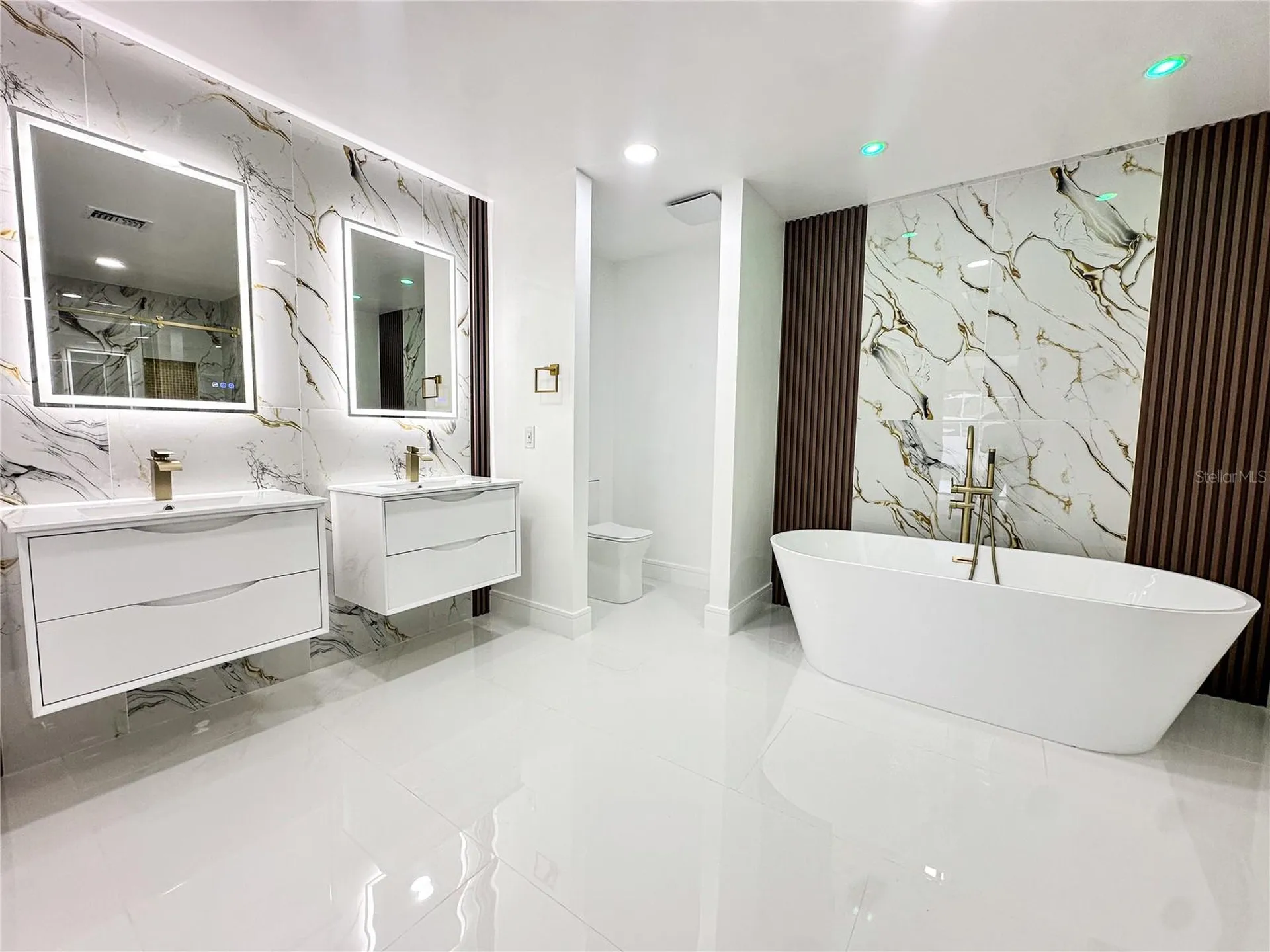 7984 Floral Drive Weeki Wachee FL 34607