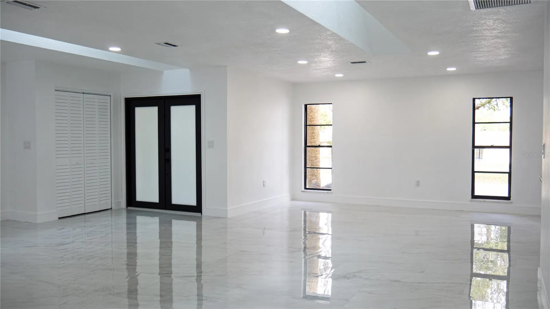7984 Floral Drive Weeki Wachee FL 34607