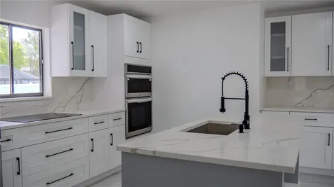 7984 Floral Drive Weeki Wachee FL 34607