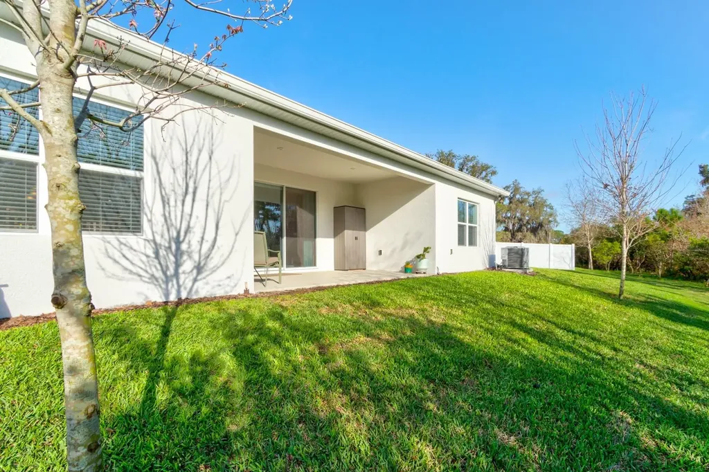 705 Copper Creek Drive New Smyrna Beach FL 32168