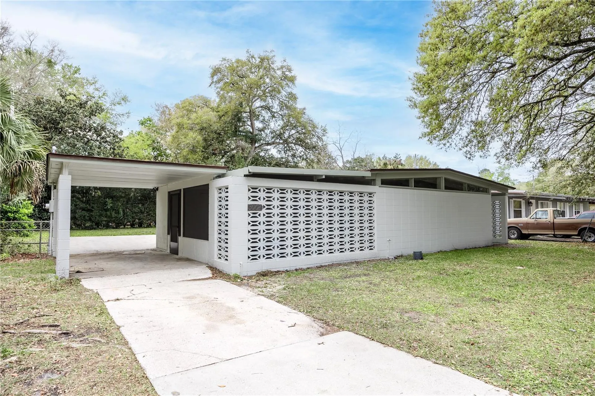 3004 NE 12th Street Gainesville FL 32609