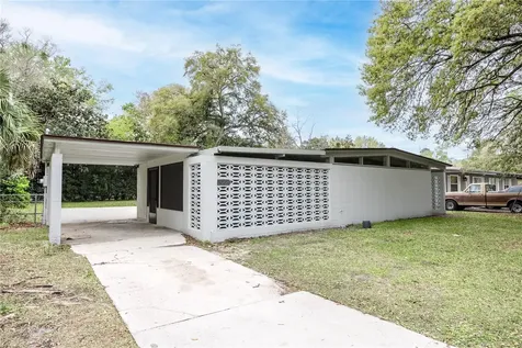 3004 NE 12th Street Gainesville FL 32609