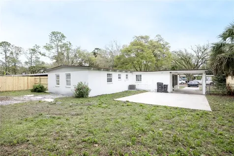 3004 NE 12th Street Gainesville FL 32609