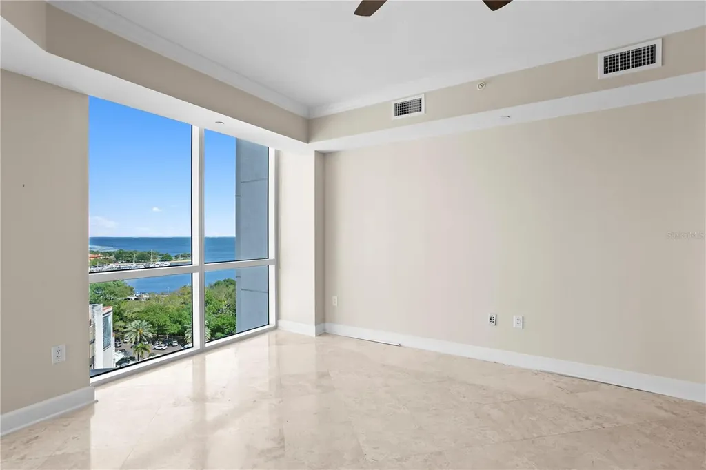 300 Beach Drive NE St Petersburg FL 33701