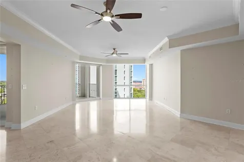 300 Beach Drive NE St Petersburg FL 33701