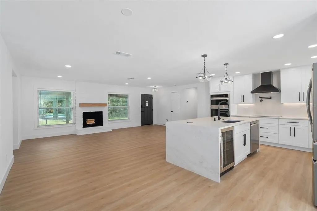 106 Oakwood Drive Maitland FL 32751