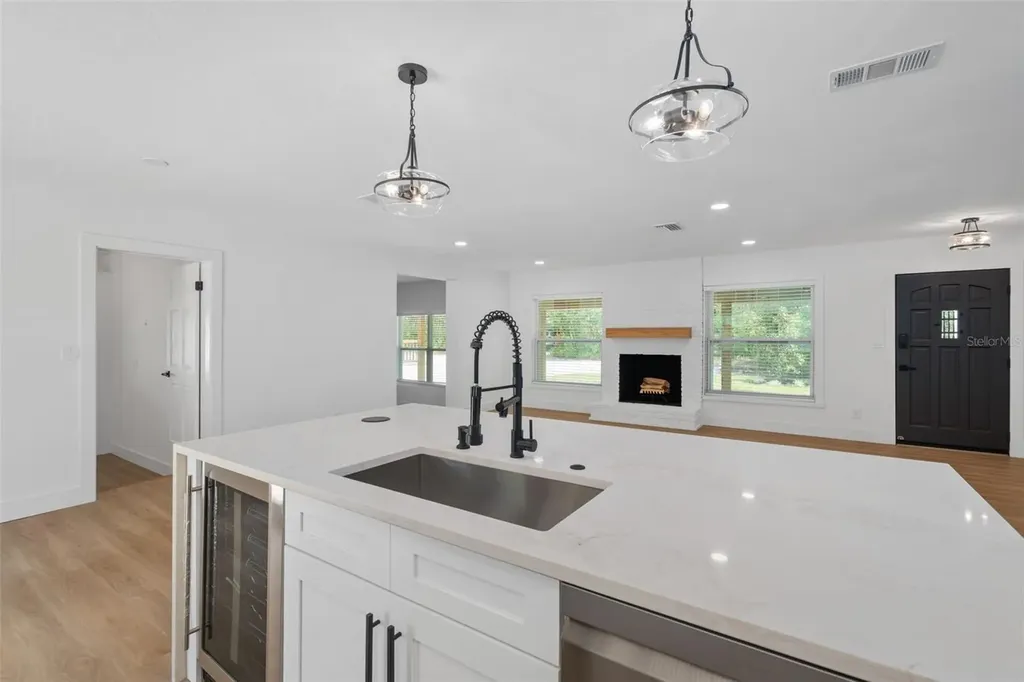 106 Oakwood Drive Maitland FL 32751