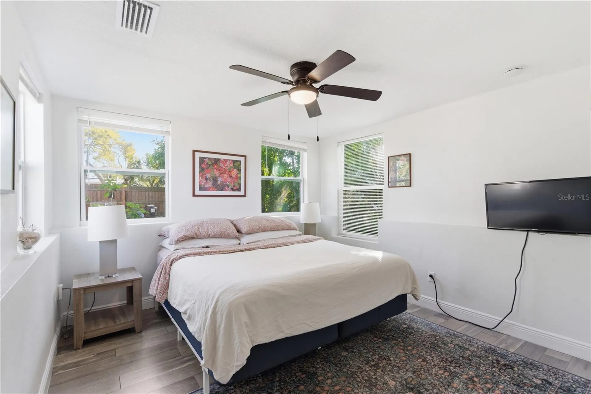 634 61st Avenue S St Petersburg FL 33705