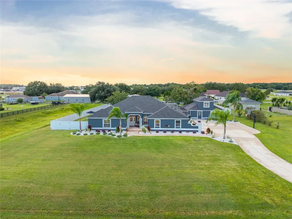 9060 County Road 128c Wildwood FL 34785