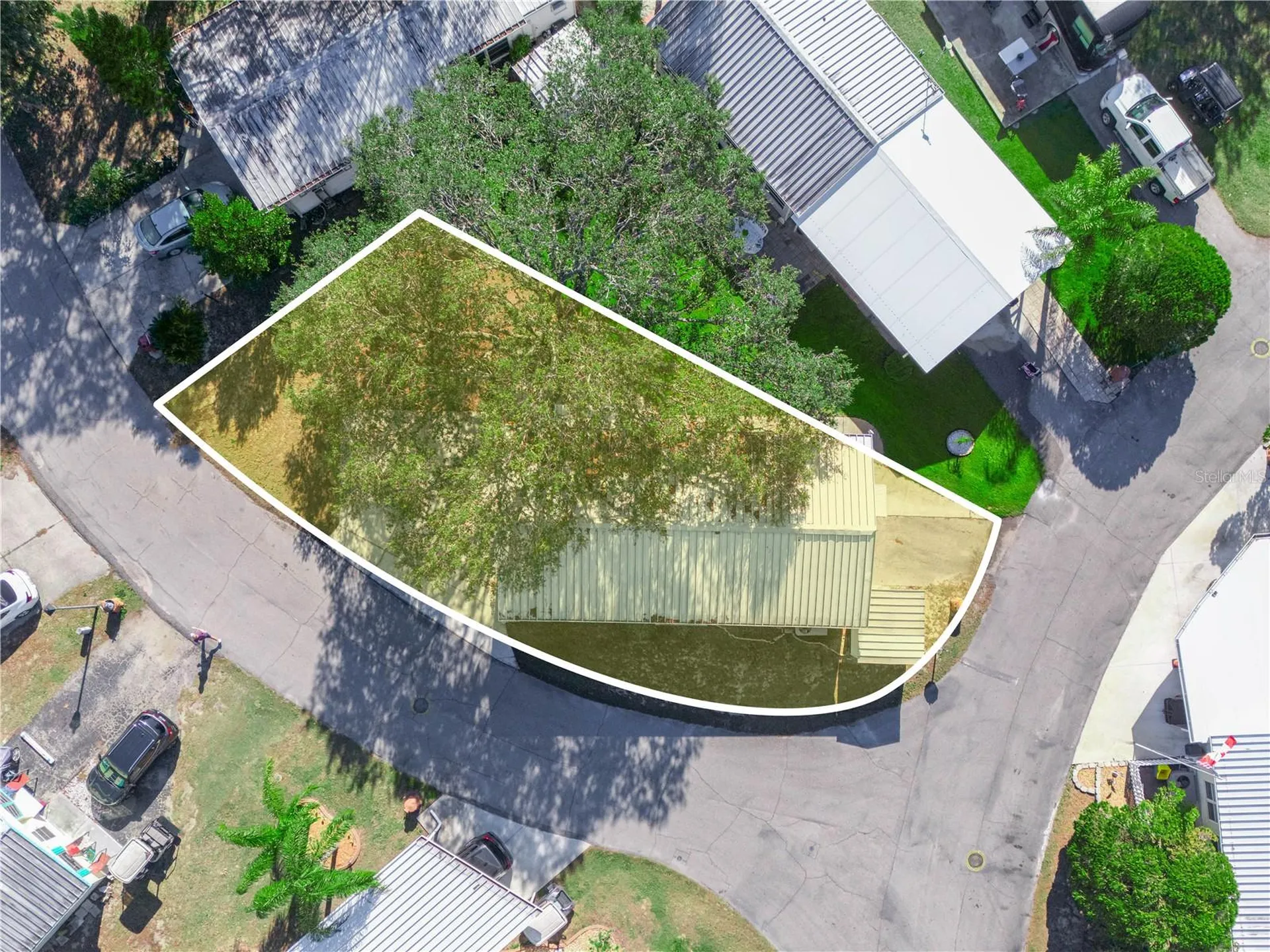 27 Saddlebag Trail S Lake Wales FL 33898