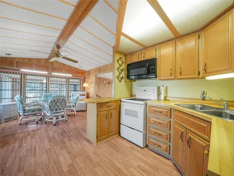 27 Saddlebag Trail S Lake Wales FL 33898