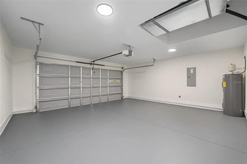 10 Locust Loop Circle Ocala FL 34472
