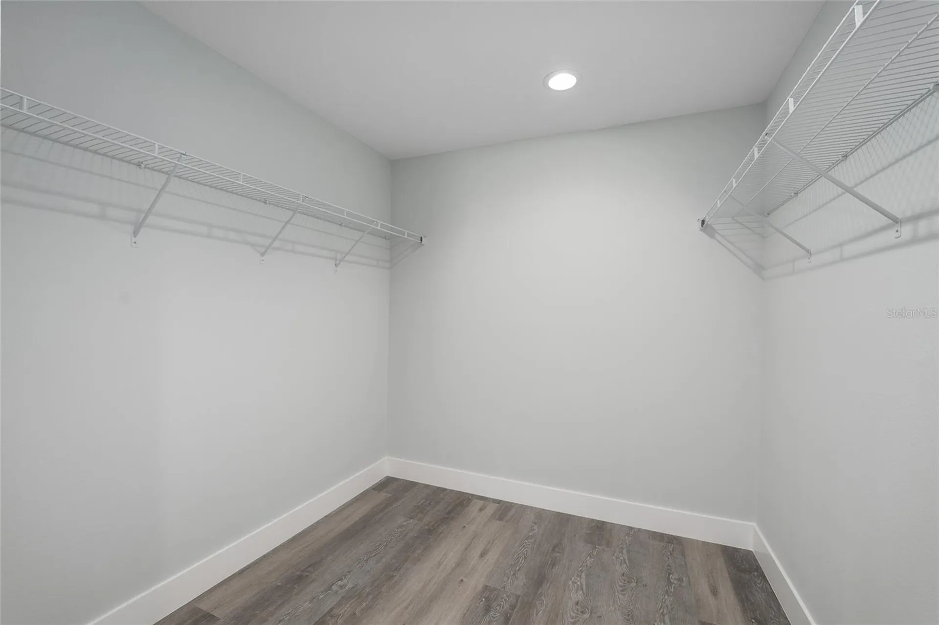 10 Locust Loop Circle Ocala FL 34472