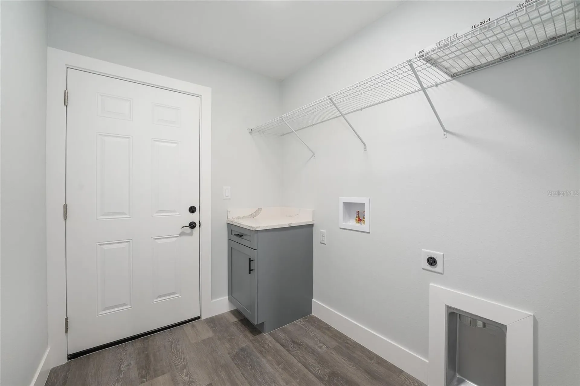 10 Locust Loop Circle Ocala FL 34472