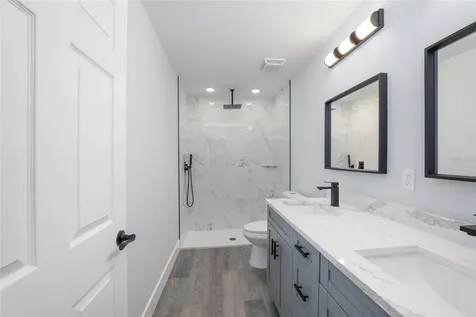 10 Locust Loop Circle Ocala FL 34472
