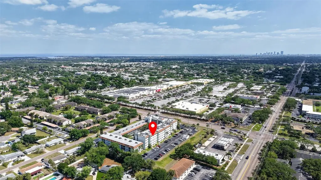 801 83rd Avenue N St Petersburg FL 33702